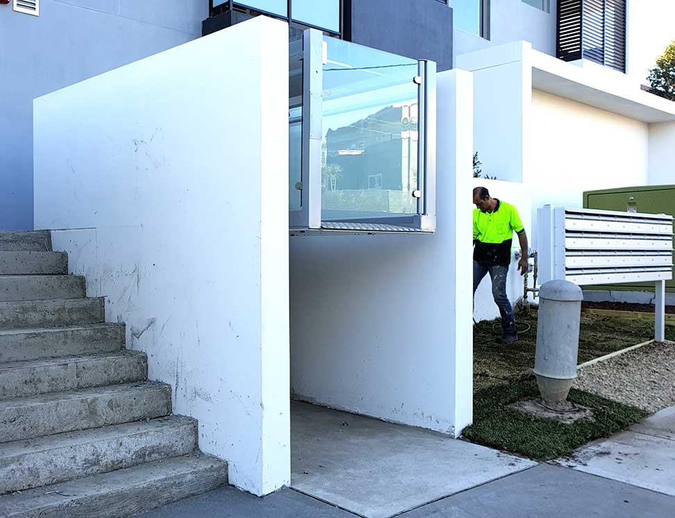 Wheelchair lift RB150 NSW