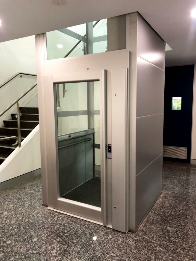 Flex-E commercial lift